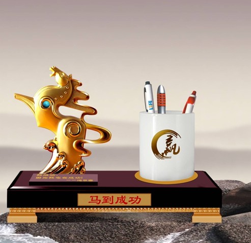 馬年家居擺設(shè)掛飾推薦 絨沙金駿馬招財(cái)擺件“八駿雄風(fēng)”解析